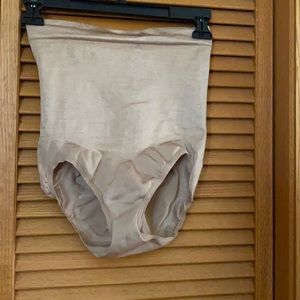 Nice new pants high waist